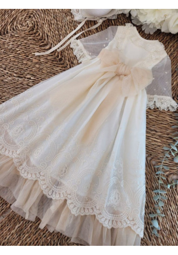 FALDON BAUTIZO TUL BORDADO CON BODOQUE LAZO TUL ROSA CLARO C/ CAPOTA beige y rosa x
