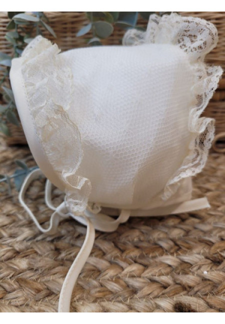 VESTIDO CON CAPOTA BAUTIZO TUL PLUMETI Y PUNTILLA FINA SIN MANGAS beige-bco roto x