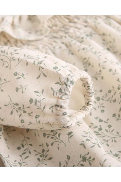 Ranita Bebé Estampado Florar Verde. Color Crudo