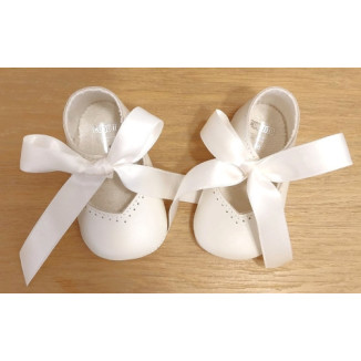 Angelito Nacar Escote Corazón Beige