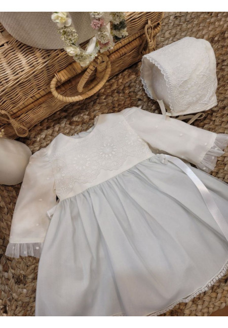VESTIDO CON CAPOTA CEREMONIA FALDA VERDE MANGA FRANCESA beige