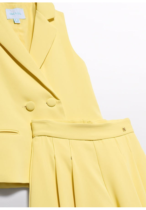 Traje Bermuda Crepe Amarillo