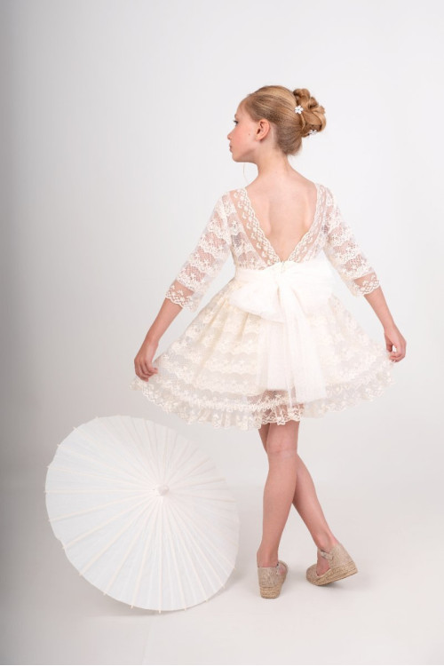 Vestido Niña Ceremonia Tul.  Color beige