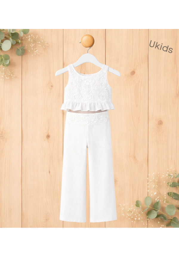 Conjunto De Dos Piezas Niña. Color Blanco
