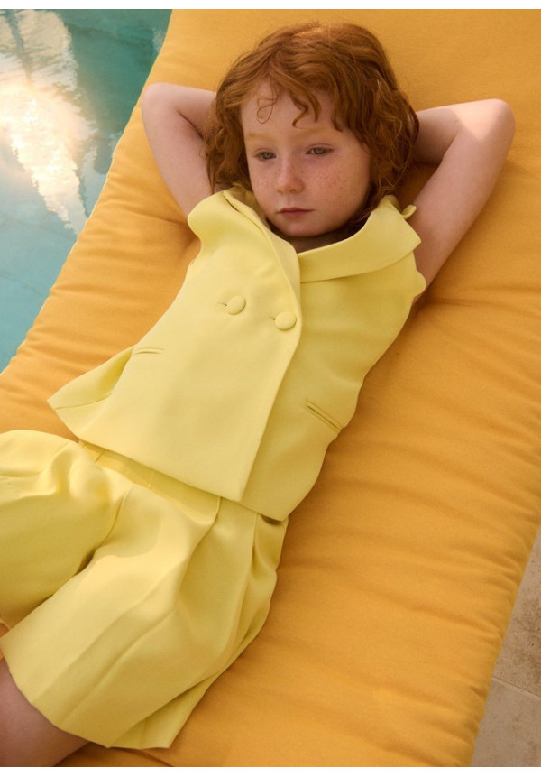 Traje Bermuda Crepe Amarillo