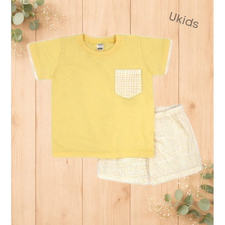 Camiseta Y Bermudas Color Amarillo